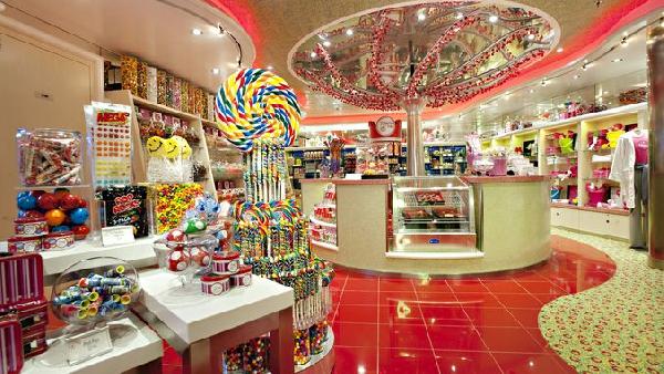 магазини на лайнер Carnival Vista фото