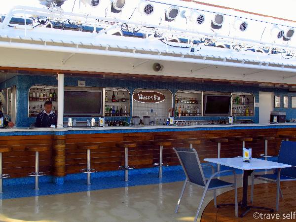 Питание на лайнере "NCL Epic"