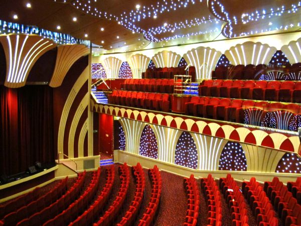 Морской круиз лайнер MSC Musica