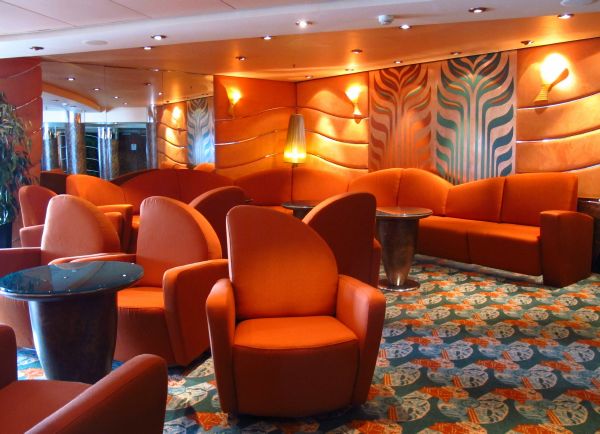 Морской круиз лайнер MSC Musica