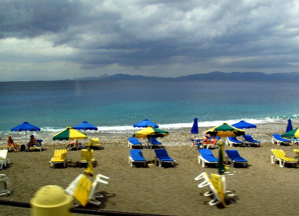 Городские пляжи города Родоса фото