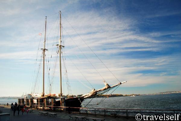 набережная Battery Park фото